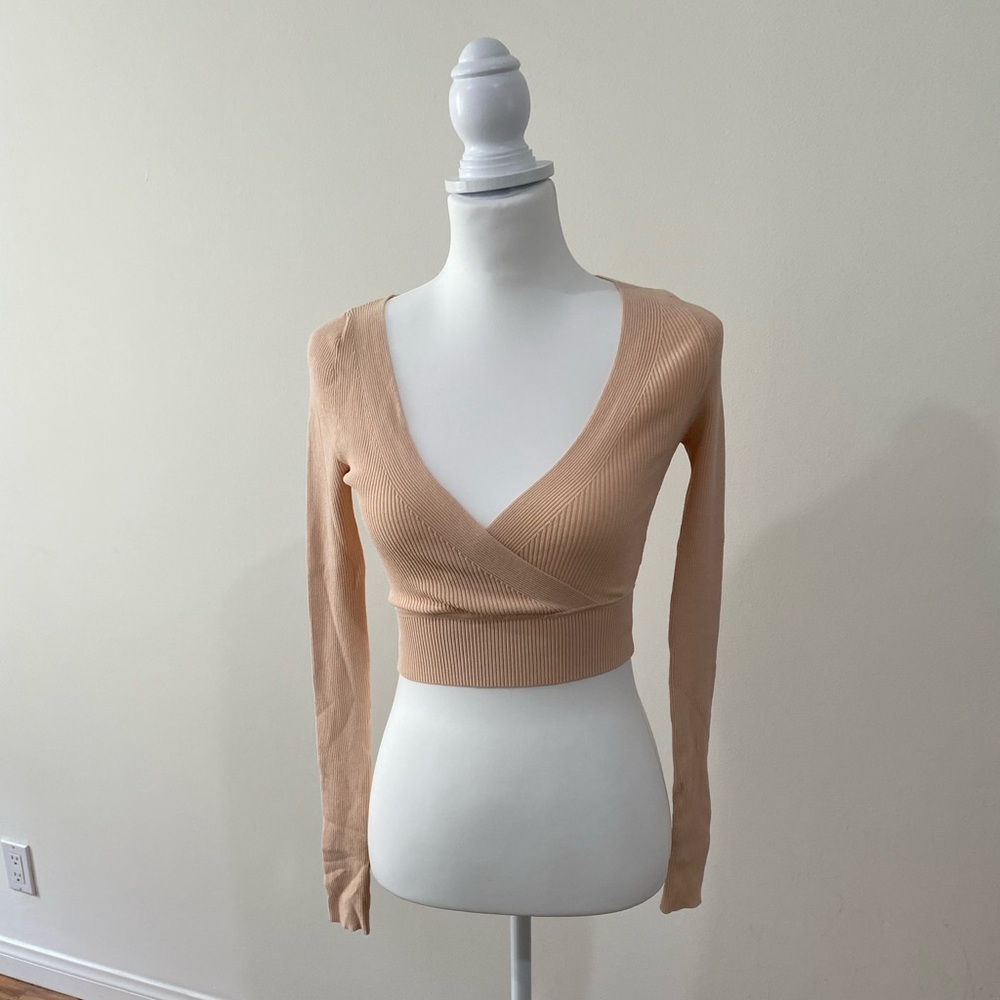 Live The Process blush crop top